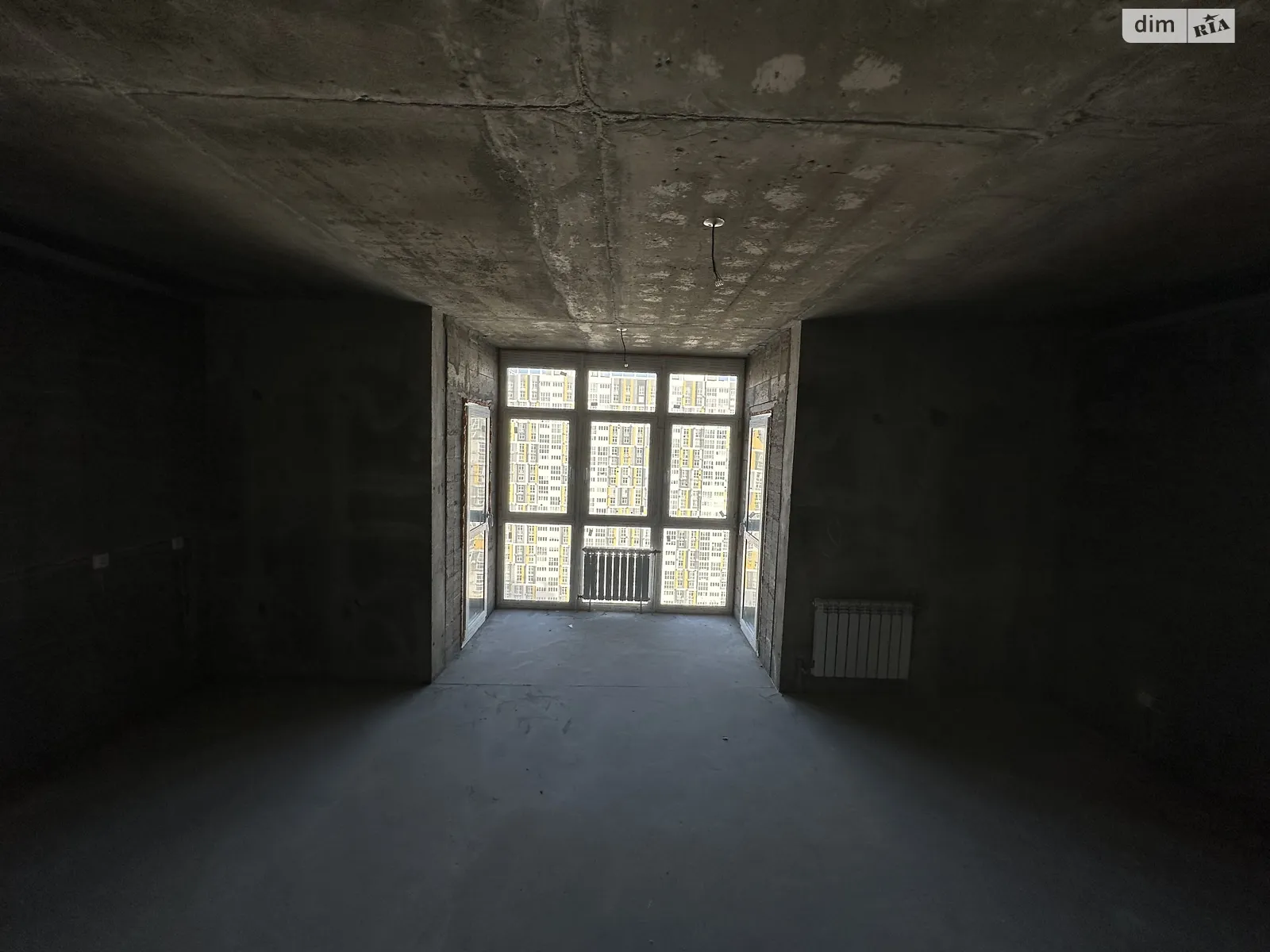 Продается 1-комнатная квартира 68 кв. м в Киеве, ул. Никольско-Слободская, 15 - фото 1