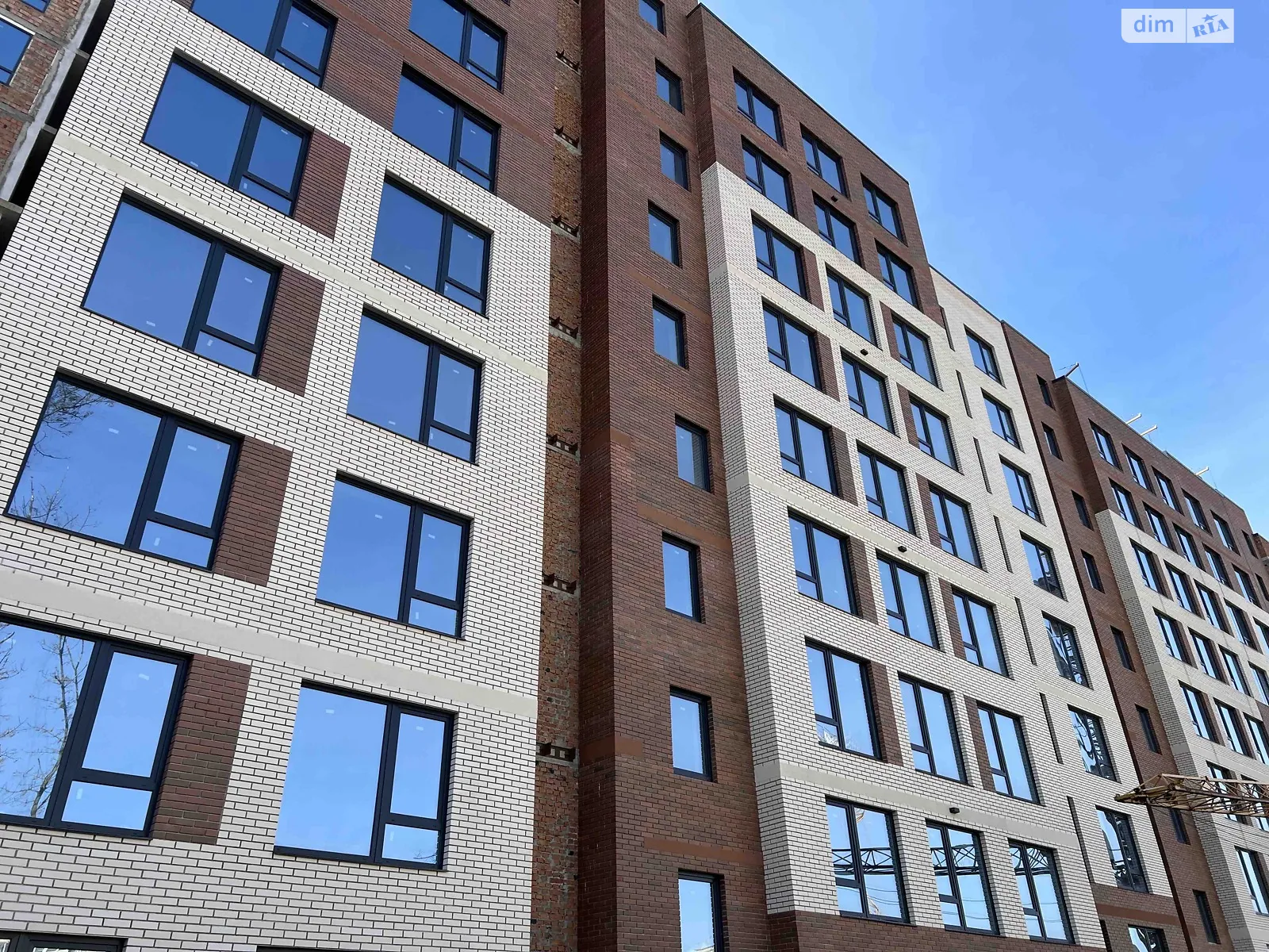 Продается подземный паркинг под легковое авто на 18 кв. м, цена: 19000 $ - фото 1