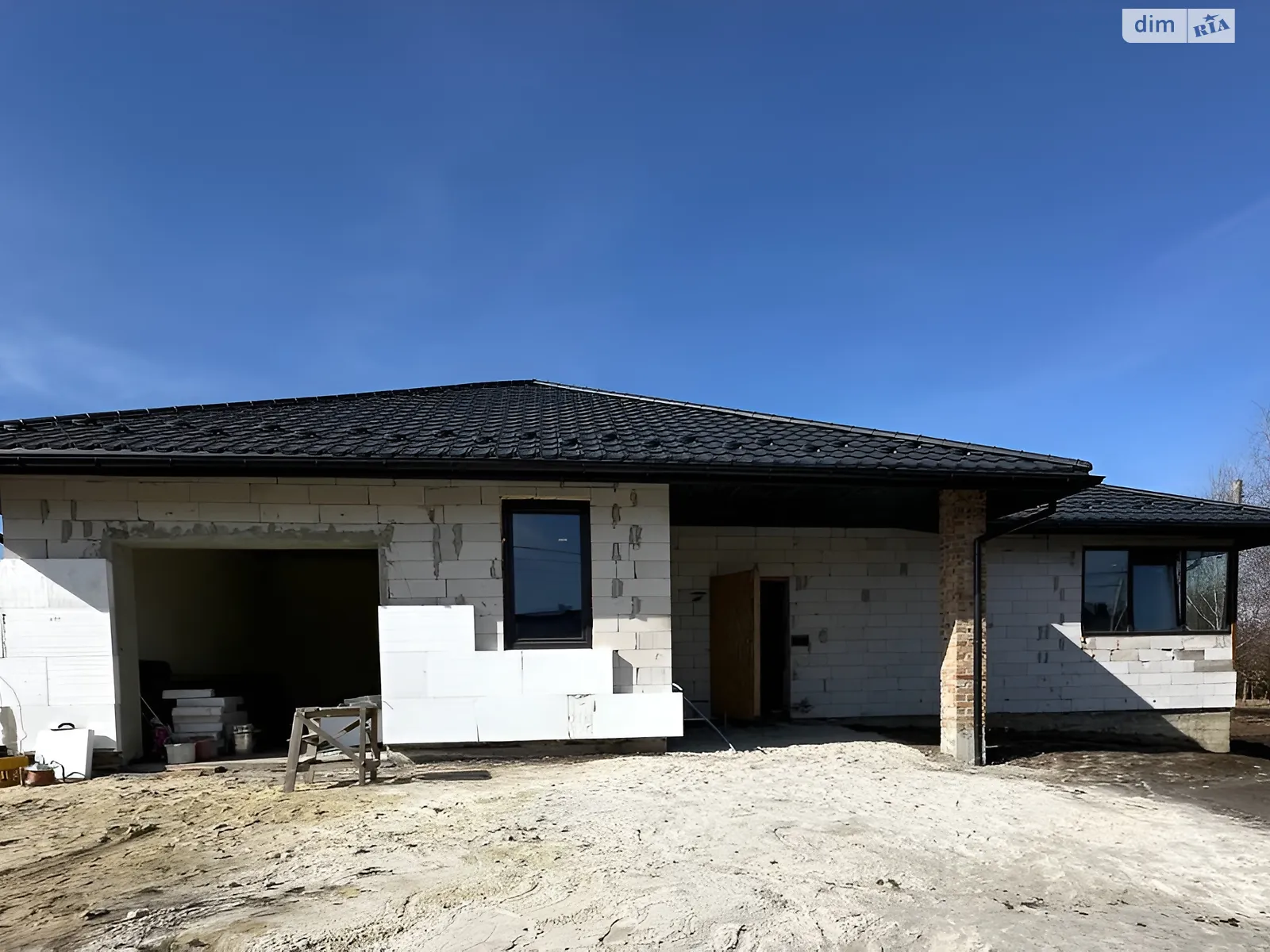 Продается одноэтажный дом 391 кв. м с бассейном, цена: 230000 $ - фото 1