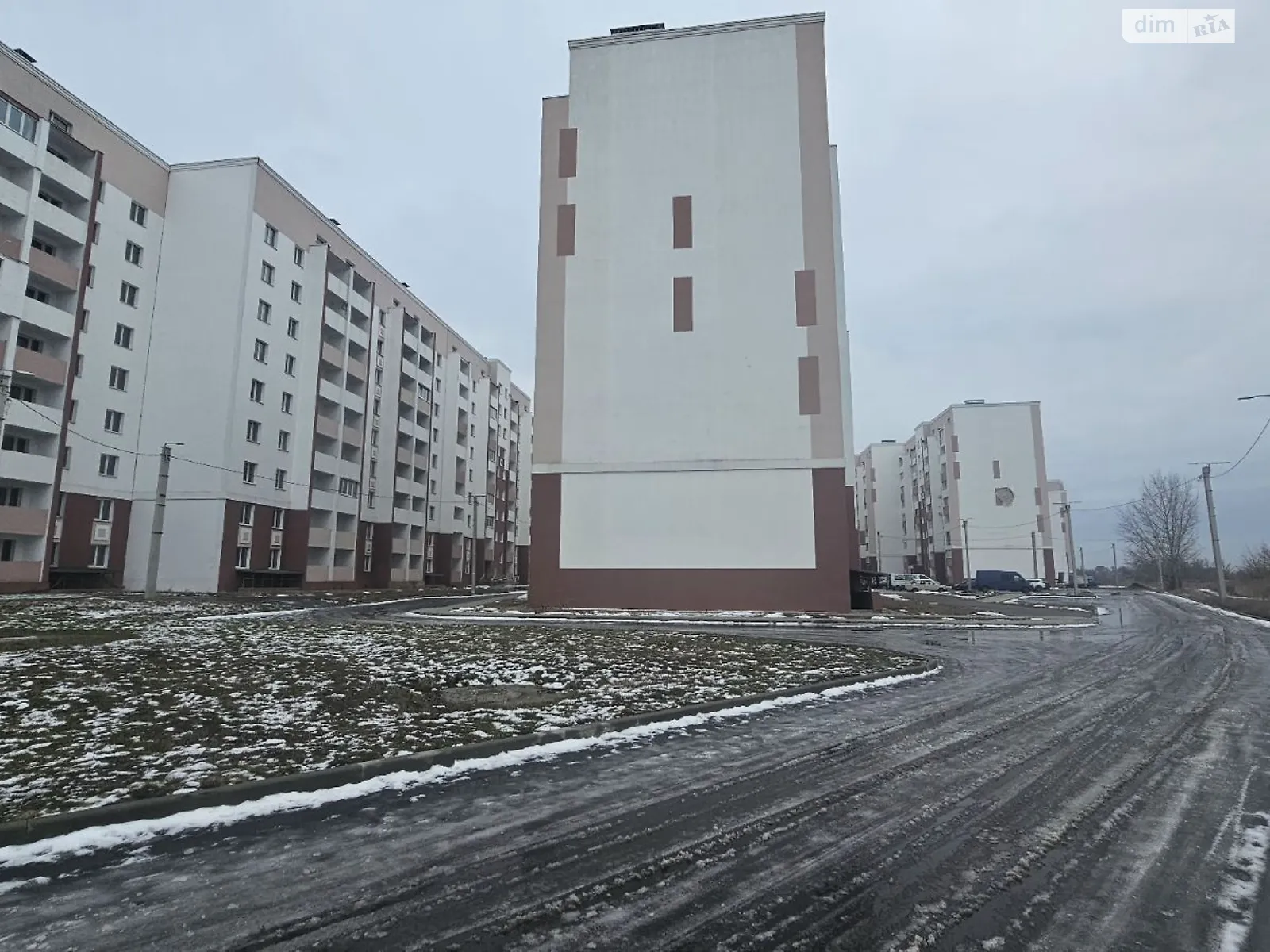 Продается 1-комнатная квартира 37 кв. м в Харькове, ул. Академика Барабашова, 14А - фото 1