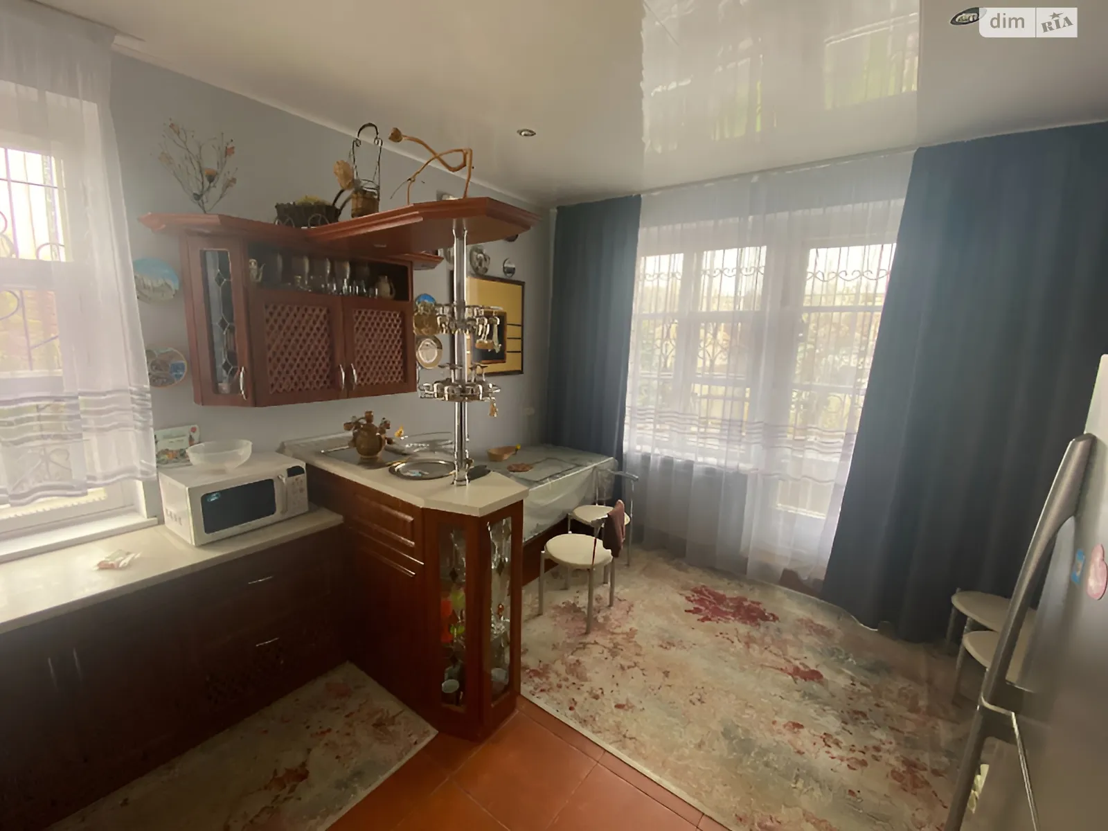 Продається будинок 4 поверховий 480 кв. м з ділянкою, цена: 127000 $ - фото 1