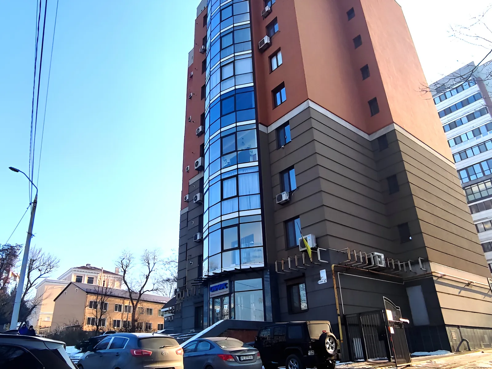 Продается 3-комнатная квартира 147.8 кв. м в Днепре, ул. Херсонская, 9А - фото 1