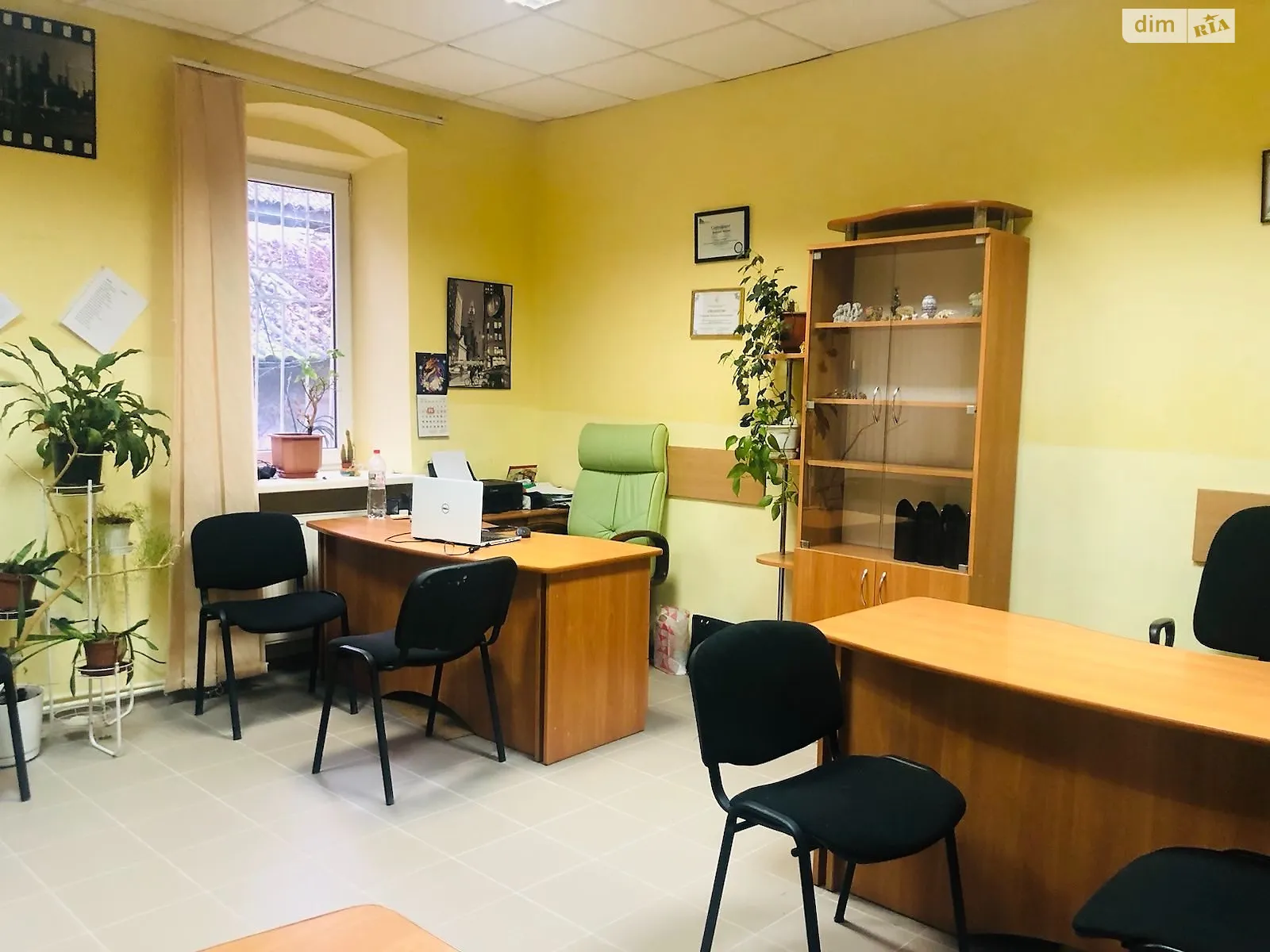 Продається офіс 119.8 кв. м в бізнес-центрі, цена: 120000 $ - фото 1