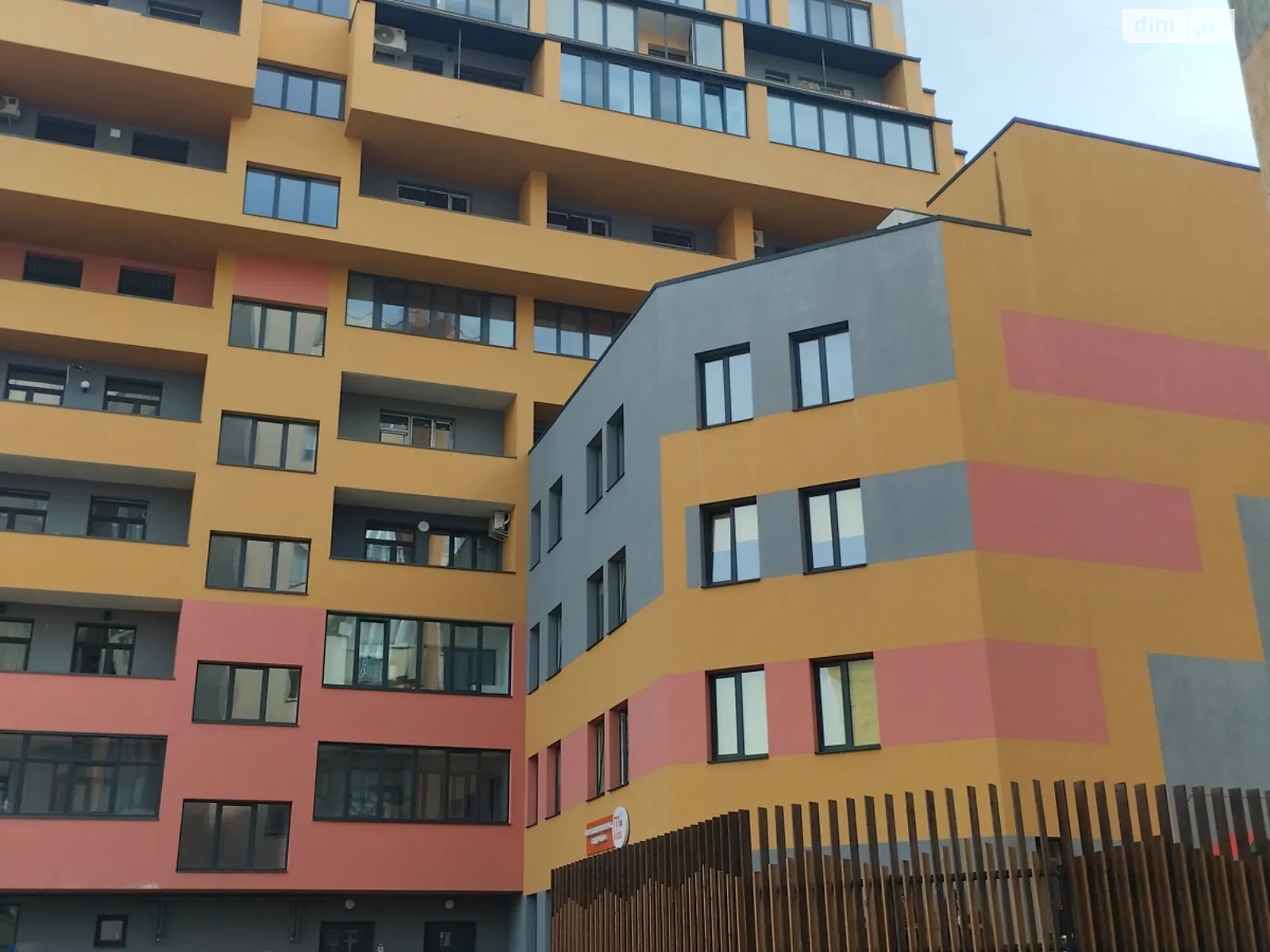 Сдается в аренду 2-комнатная квартира 70 кв. м в Львове, ул. Круглая, 5Б - фото 1