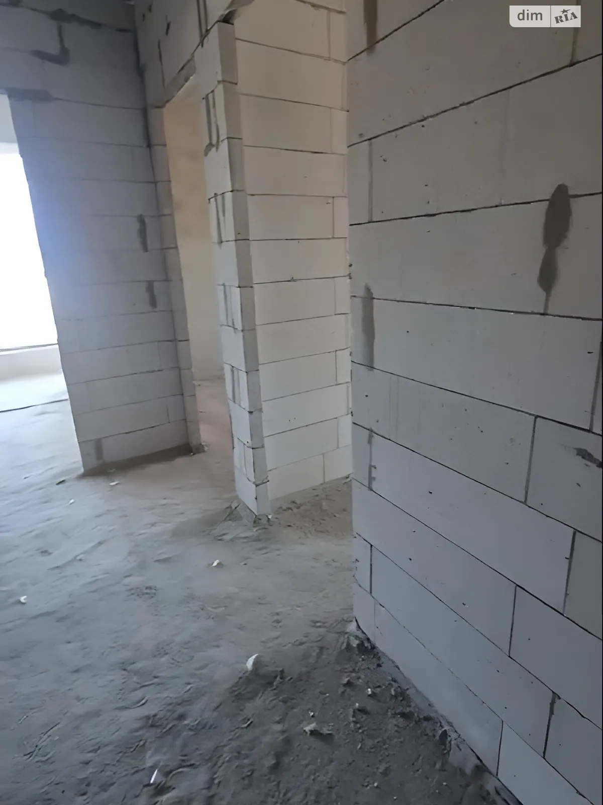 Продається 2-кімнатна квартира 58 кв. м у Гостомелі, вул. Соборна, 2 - фото 1