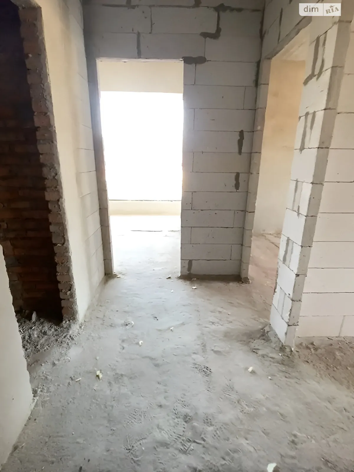 Продається 2-кімнатна квартира 56 кв. м у Гостомелі, вул. Свято-Покровська(Леніна), 3 - фото 1