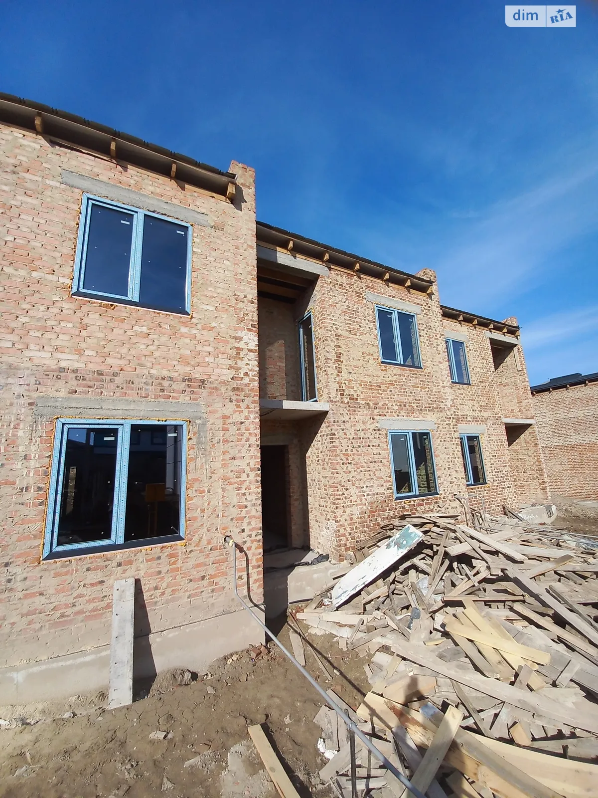 вул. Кулика і Гудачека(Макарова) Авторинок Рівне, цена: 62000 $ - фото 1