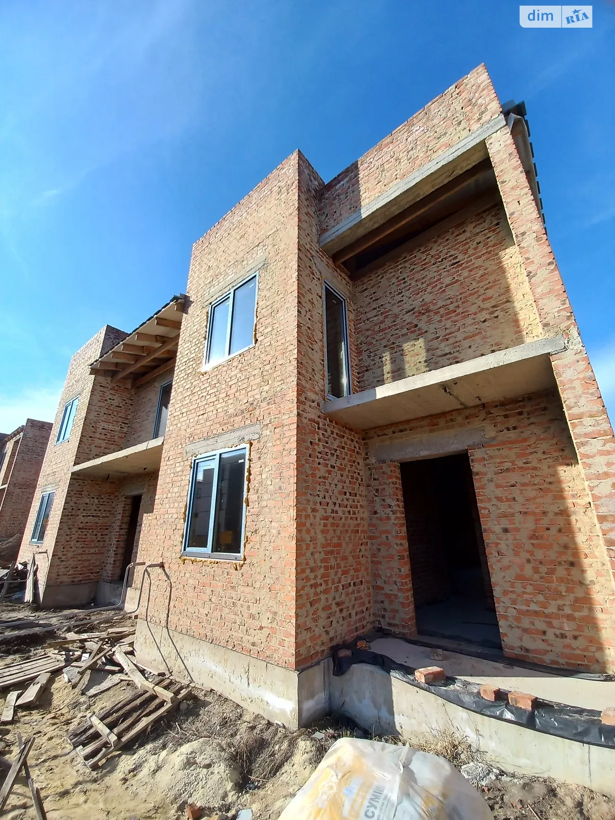 ул. Кулика и Гудачека(Макарова) Авторынок Ровно, цена: 62000 $ - фото 1