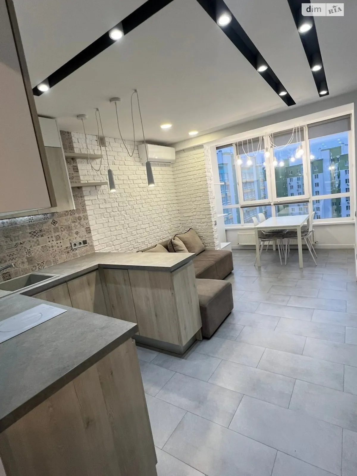 Продается 2-комнатная квартира 65 кв. м в Крюковщине, ул. Жулянская, 2Г - фото 1