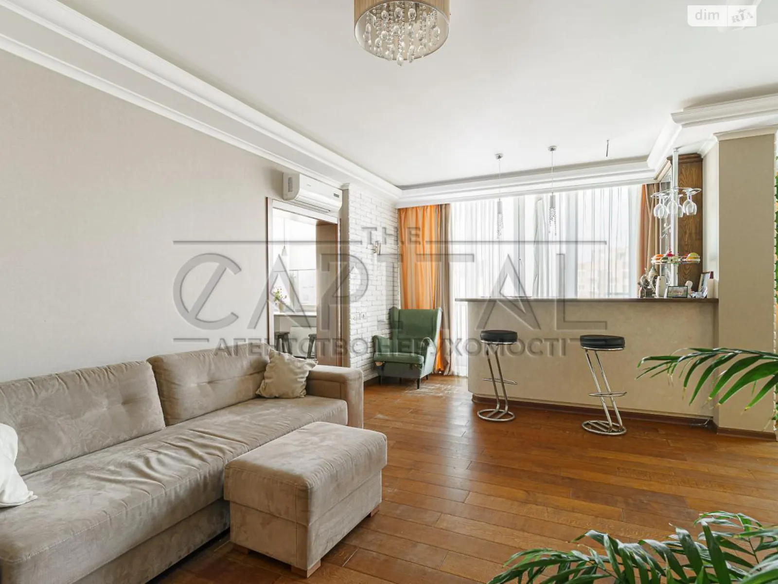 Продается 3-комнатная квартира 130 кв. м в Киеве, ул. Анны Ахматовой, 22 - фото 1