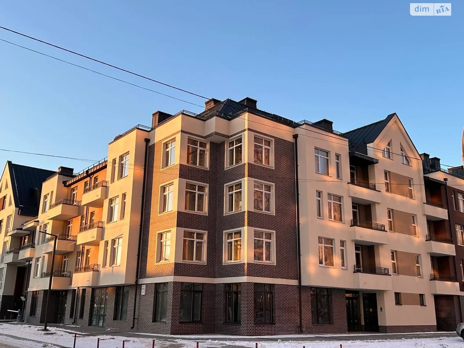 Продається 2-кімнатна квартира 82 кв. м у Броварах, вул. В'ячеслава Чорновола, 17 - фото 1