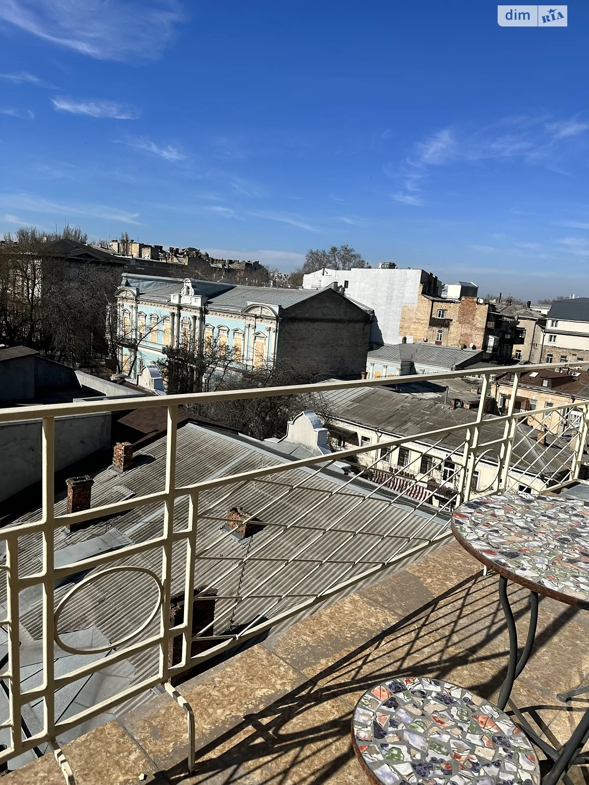 Продається 1-кімнатна квартира 42 кв. м у Одесі, вул. Грецька, 5 - фото 1