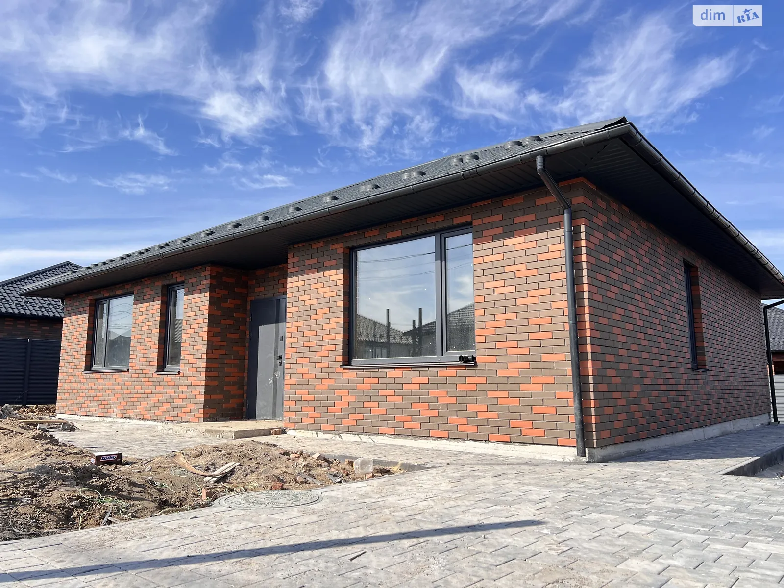Продается одноэтажный дом 95 кв. м с мансардой, цена: 75000 $ - фото 1