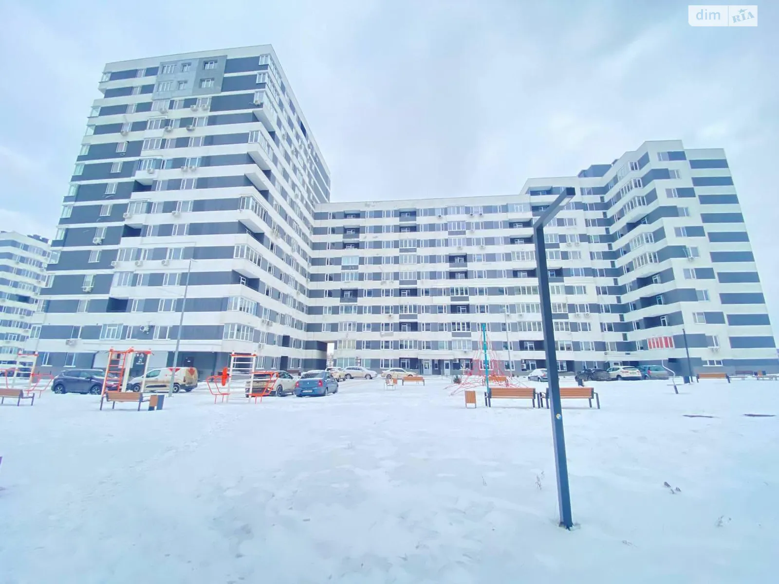 Продается 3-комнатная квартира 102 кв. м в Харькове, просп. Героев Харькова(Московский), 4 - фото 1