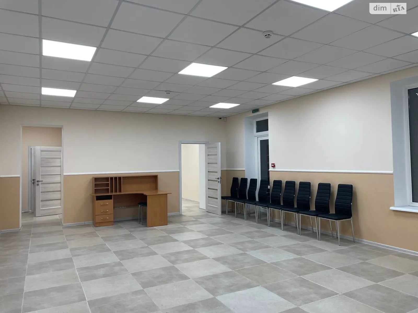 Продается помещения свободного назначения 100 кв. м в 9-этажном здании, цена: 140000 $ - фото 1