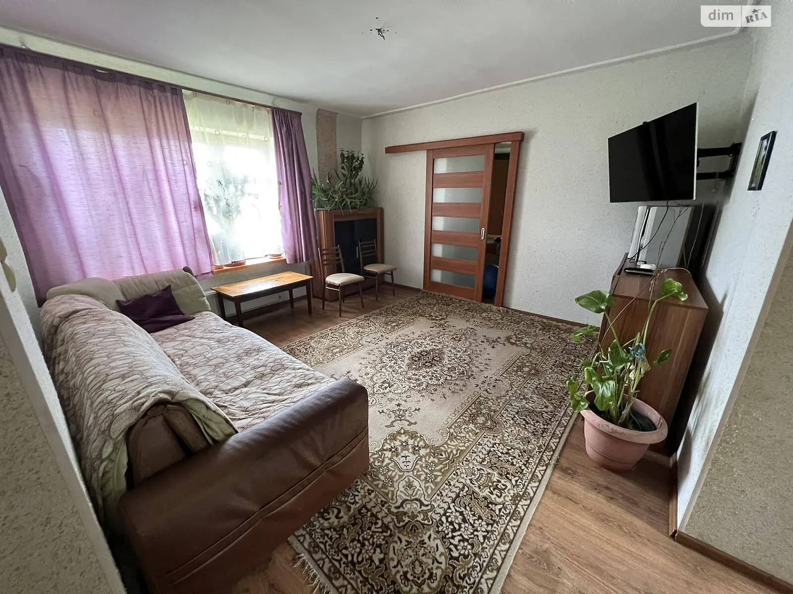 Продается дом на 2 этажа 146 кв. м с гаражом, цена: 120000 $ - фото 1