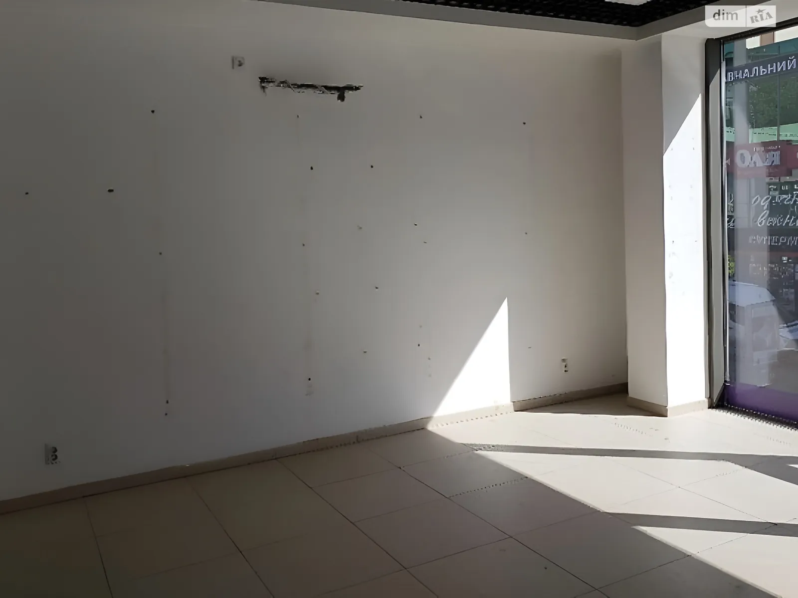 Продается объект сферы услуг 30 кв. м в 3-этажном здании, цена: 50000 $ - фото 1