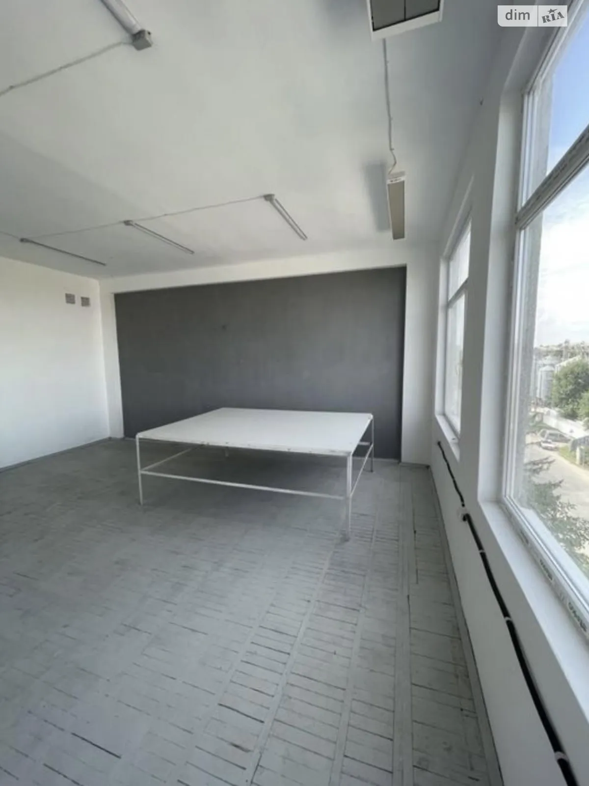 Сдается в аренду помещения свободного назначения 35 кв. м в 5-этажном здании, цена: 6500 грн - фото 1