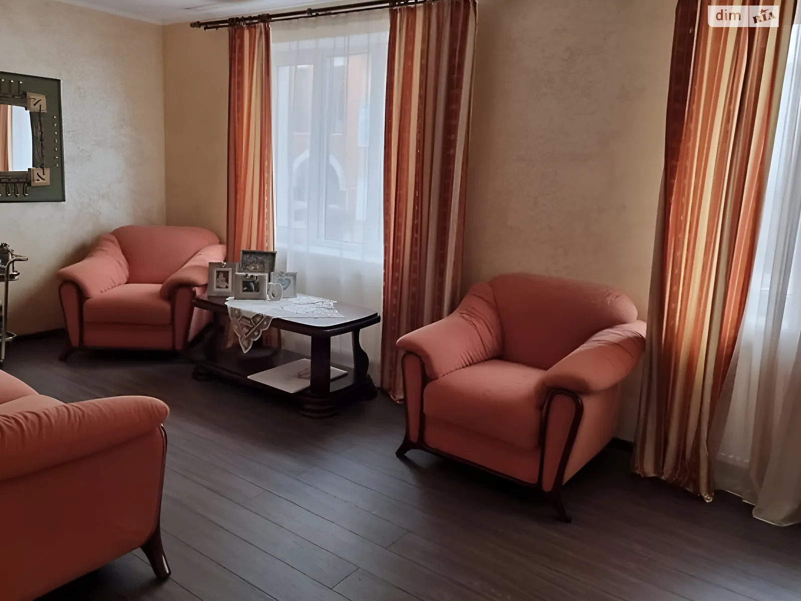 Продается часть дома 214 кв. м с террасой, цена: 214000 $ - фото 1