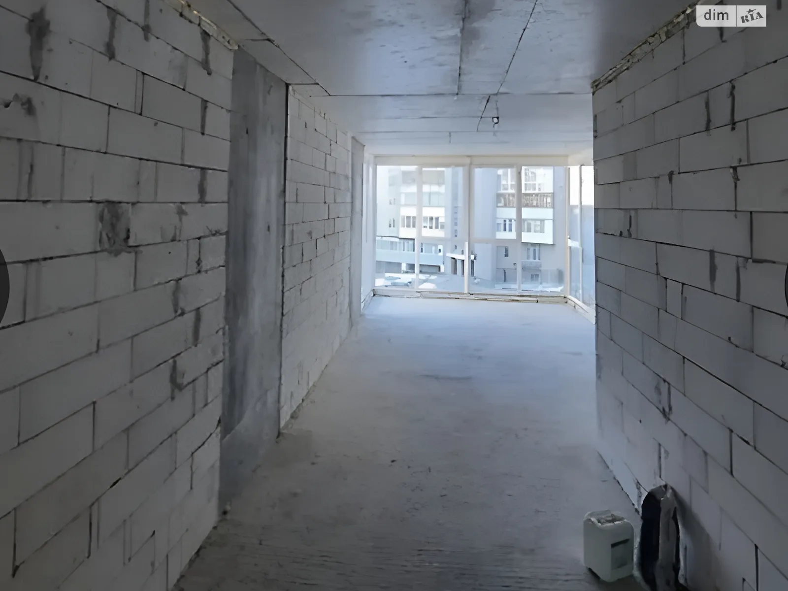 Сдается в аренду помещения свободного назначения 49 кв. м в 8-этажном здании, цена: 30000 грн - фото 1