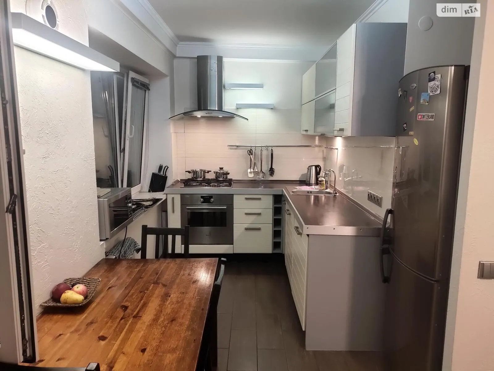 Продается 1-комнатная квартира 43.6 кв. м в Киеве, ул. Михаила Бойчука, 28 - фото 1