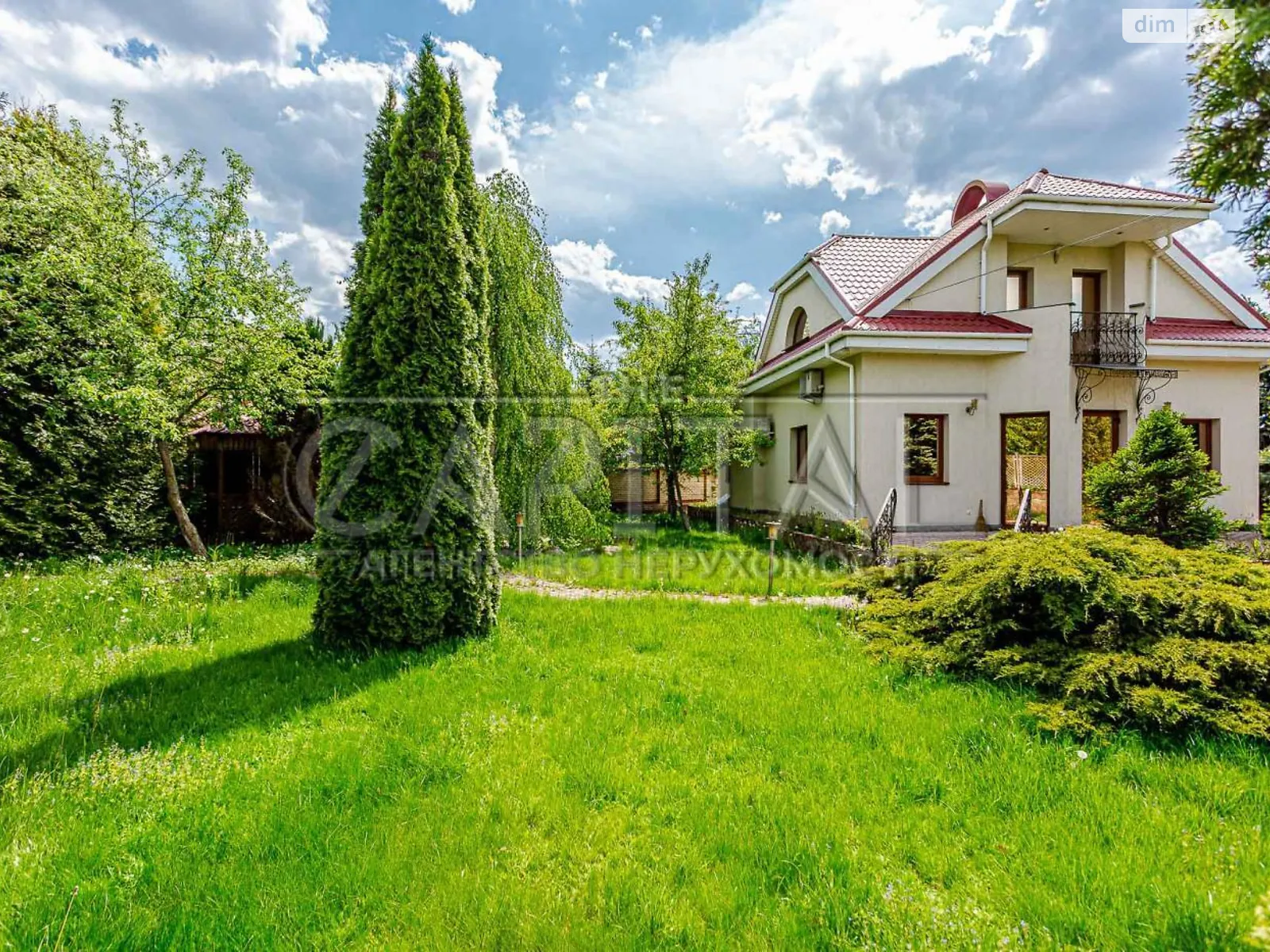 Продается дом на 2 этажа 232 кв. м с мебелью, цена: 295000 $ - фото 1