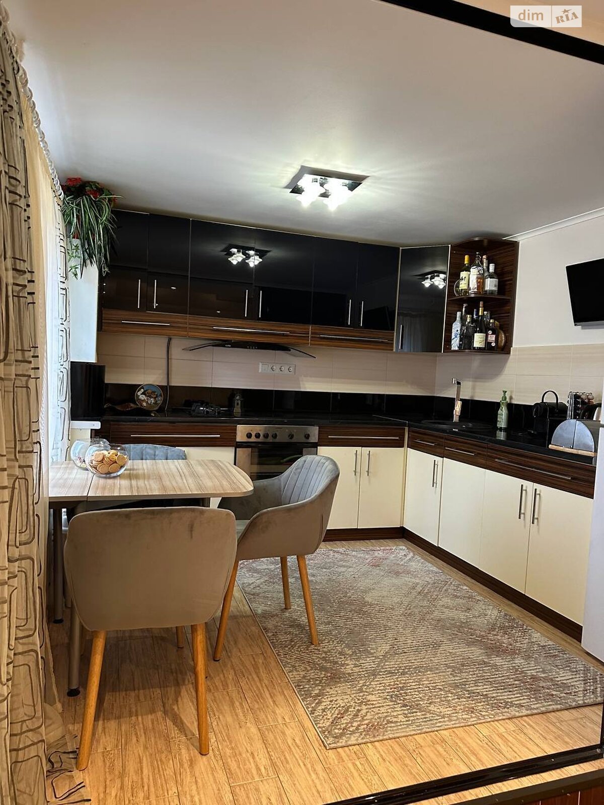 Прев'ю фото 4