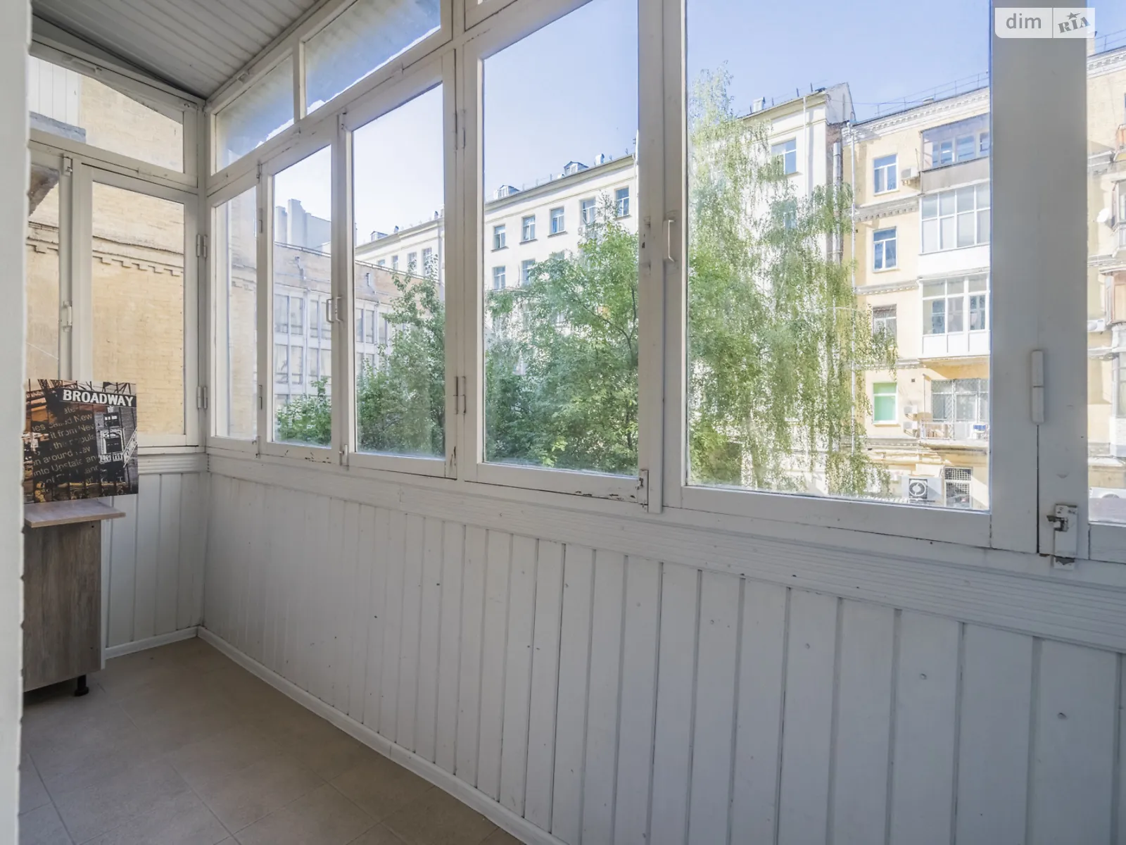 Продається 2-кімнатна квартира 60.4 кв. м у Києві, вул. Еспланадна, 2 - фото 1