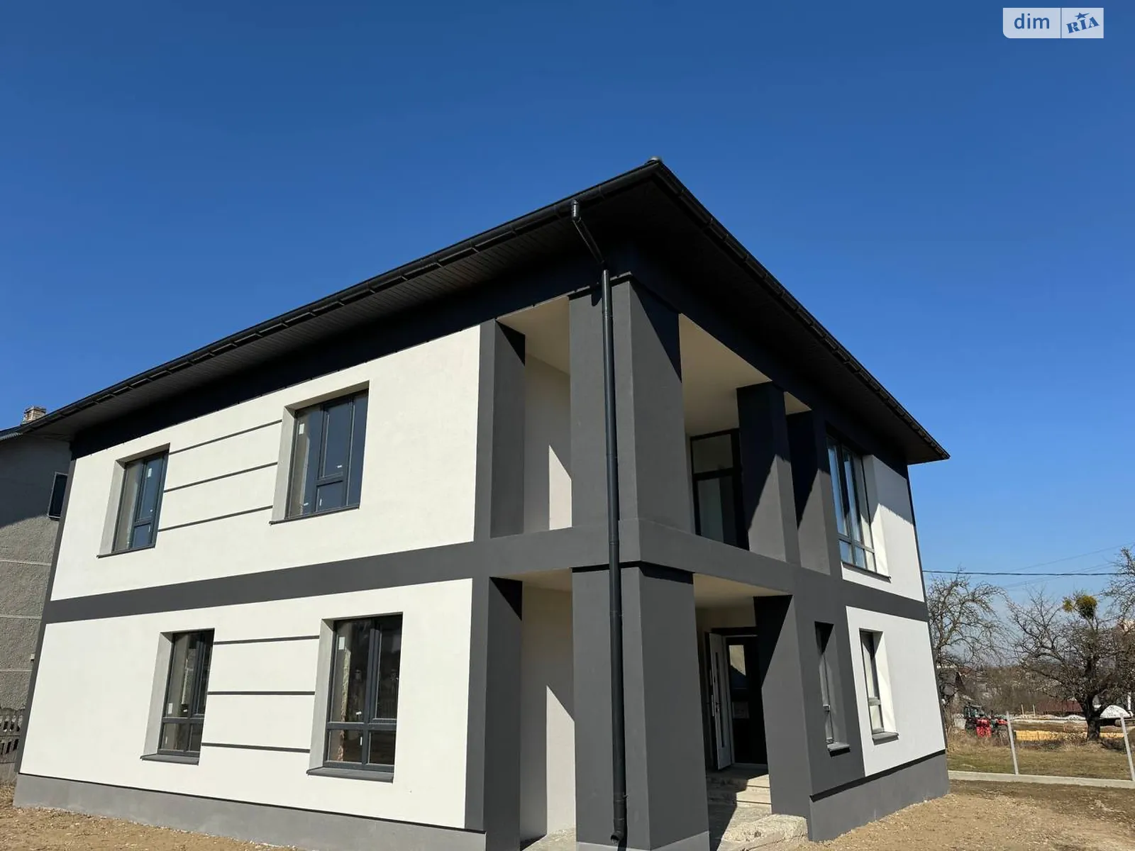 Продається будинок 2 поверховий 210 кв. м з банею/сауною, цена: 135000 $ - фото 1