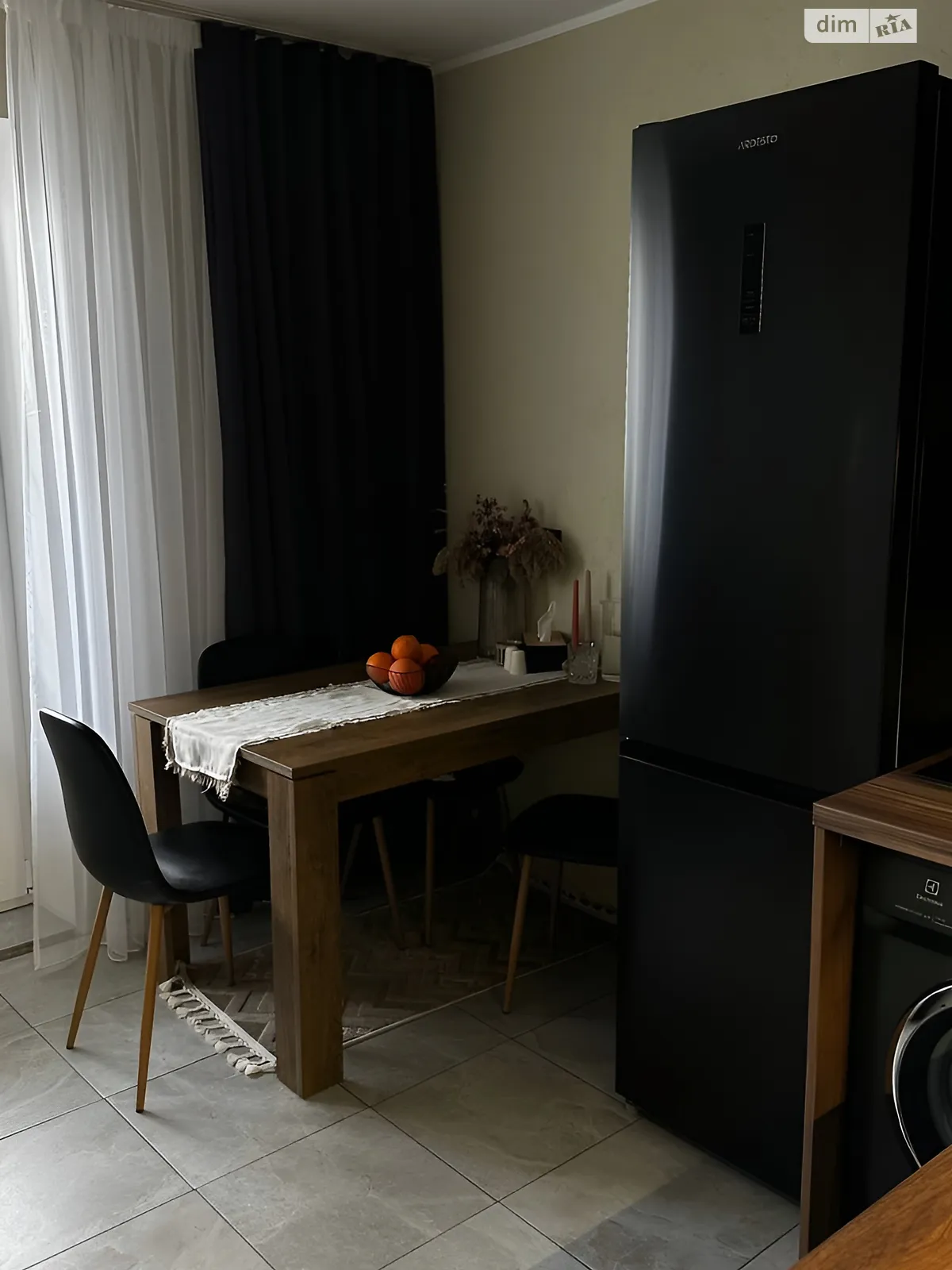 Продается 1-комнатная квартира 36.8 кв. м в Коцюбинском, ул. Доковская - фото 1