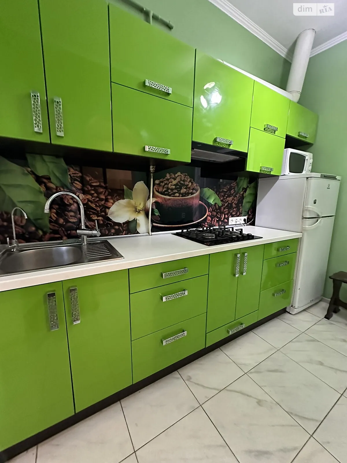 Продается 2-комнатная квартира 43 кв. м в Одессе, ул. Адмирала Лазарева - фото 1