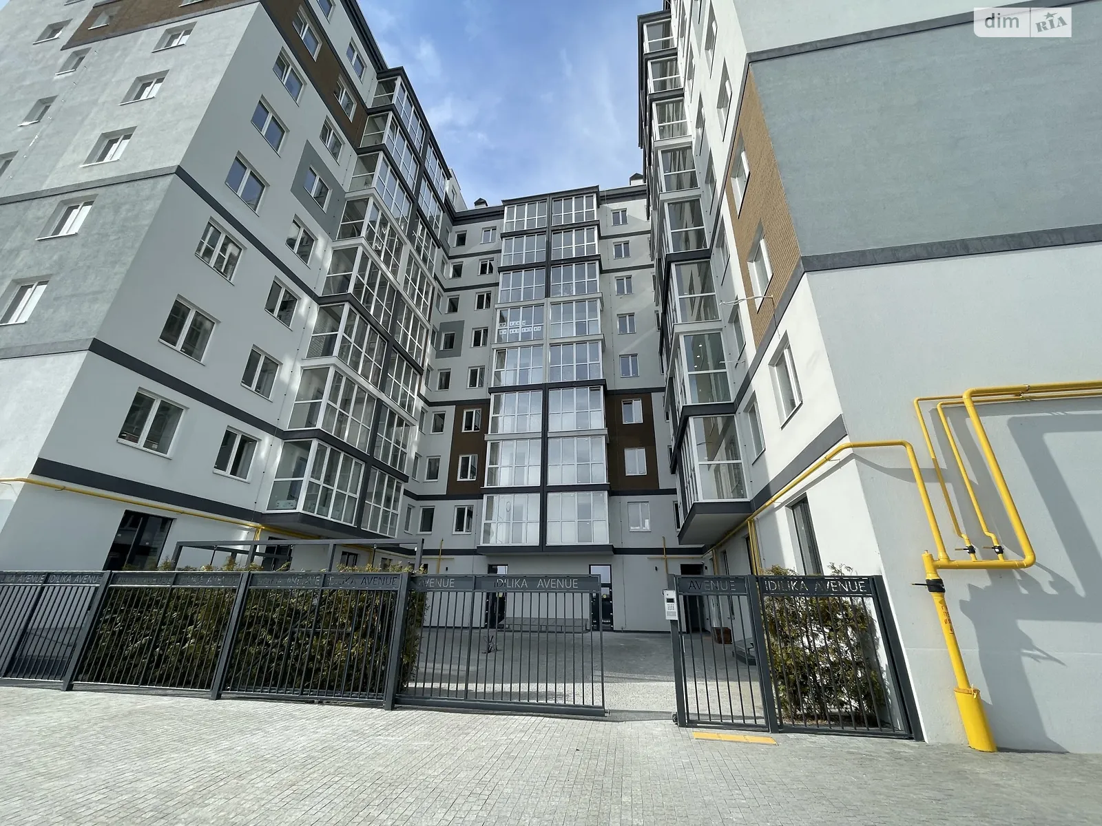 Продается 2-комнатная квартира 47 кв. м в Буче, ул. Бориса Гмыри, 7 - фото 1
