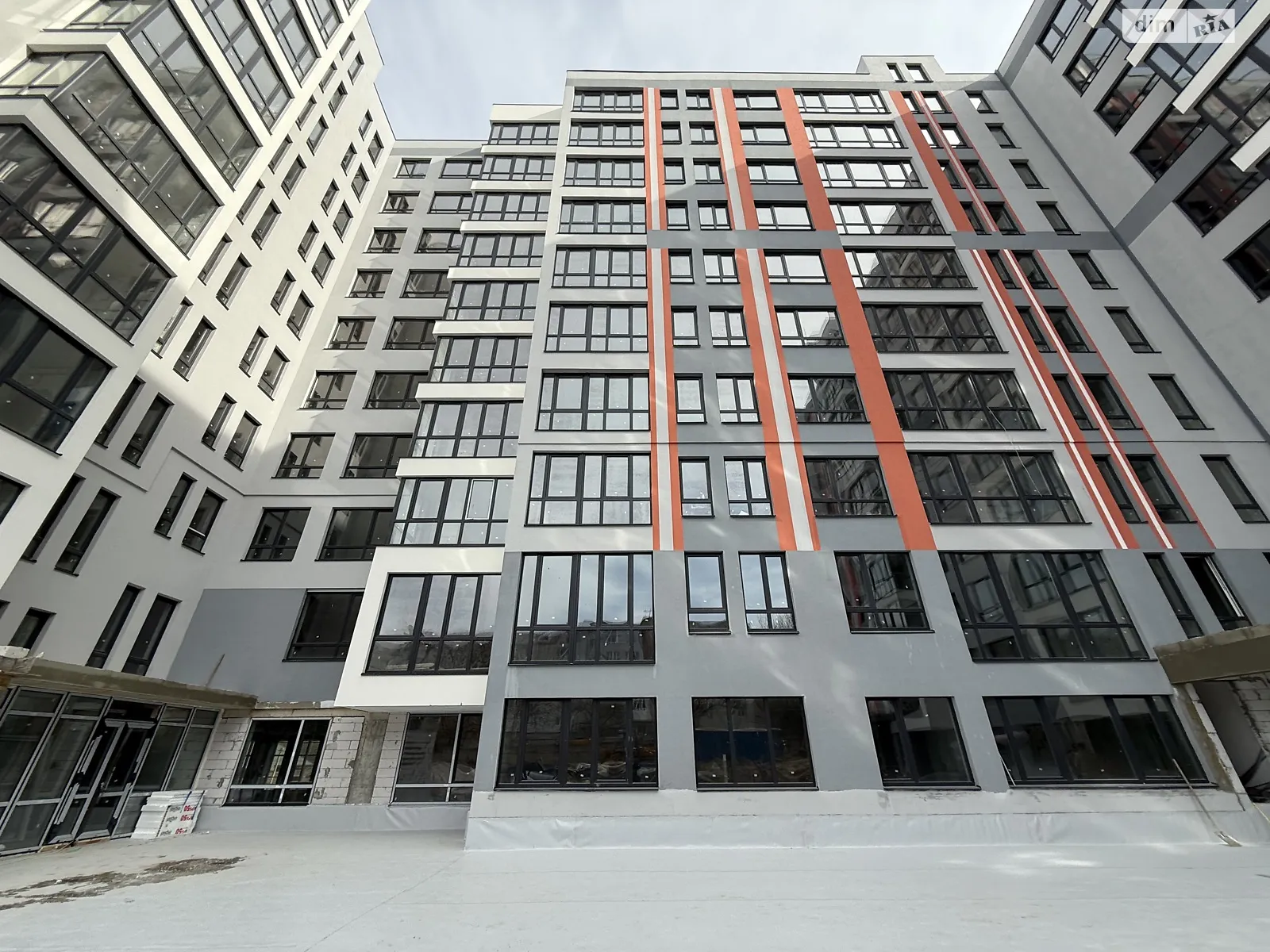 Продается 1-комнатная квартира 50.12 кв. м в Виннице, ул. Привокзальная - фото 1