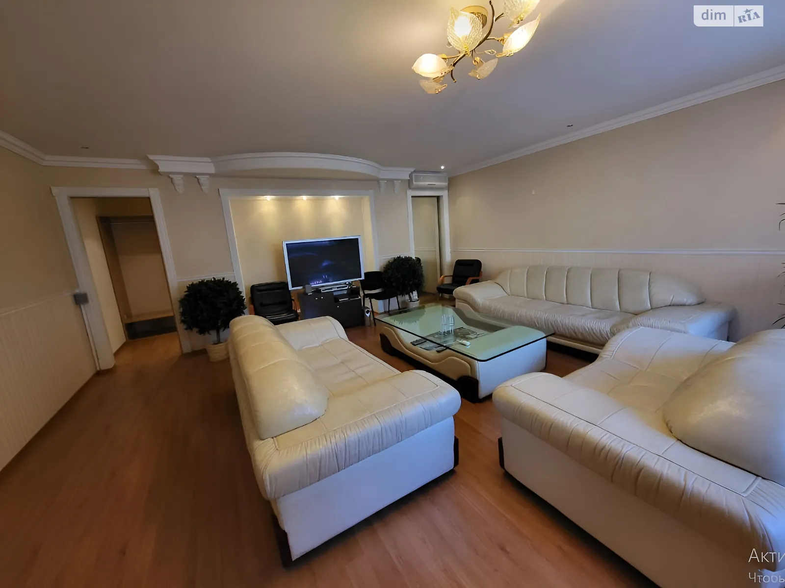 Продается дом на 2 этажа 314.5 кв. м с бассейном, цена: 400000 $ - фото 1