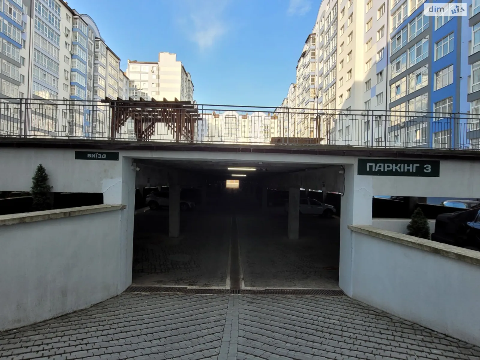 Продается подземный паркинг под легковое авто на 16 кв. м, цена: 8900 $ - фото 1
