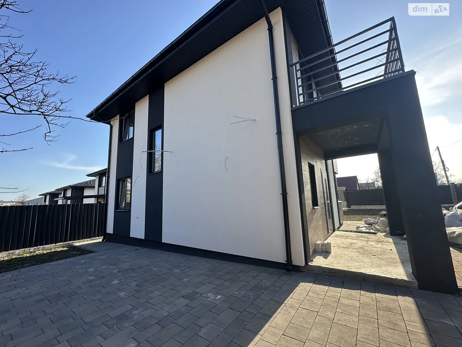 Продается дом на 2 этажа 120 кв. м с мансардой, цена: 132000 $ - фото 1