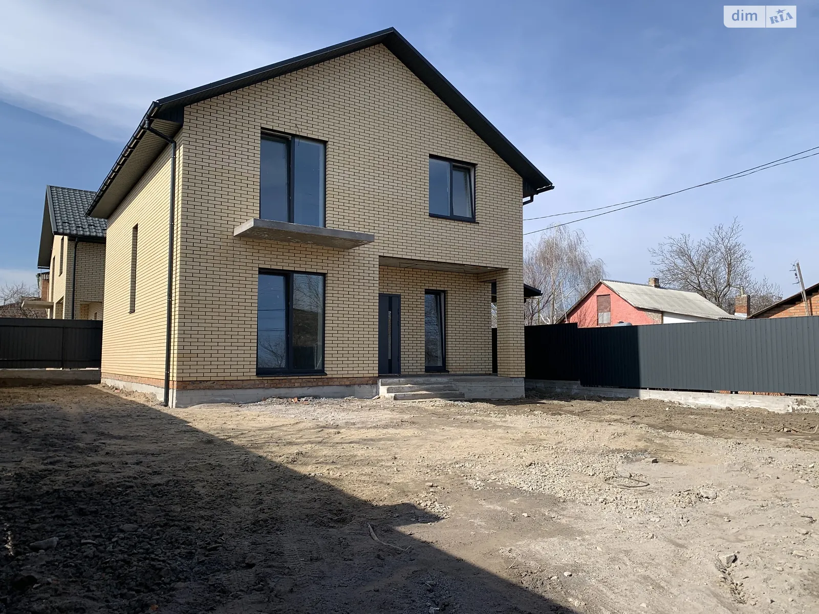 Продается дом на 2 этажа 129 кв. м с балконом, цена: 115000 $ - фото 1