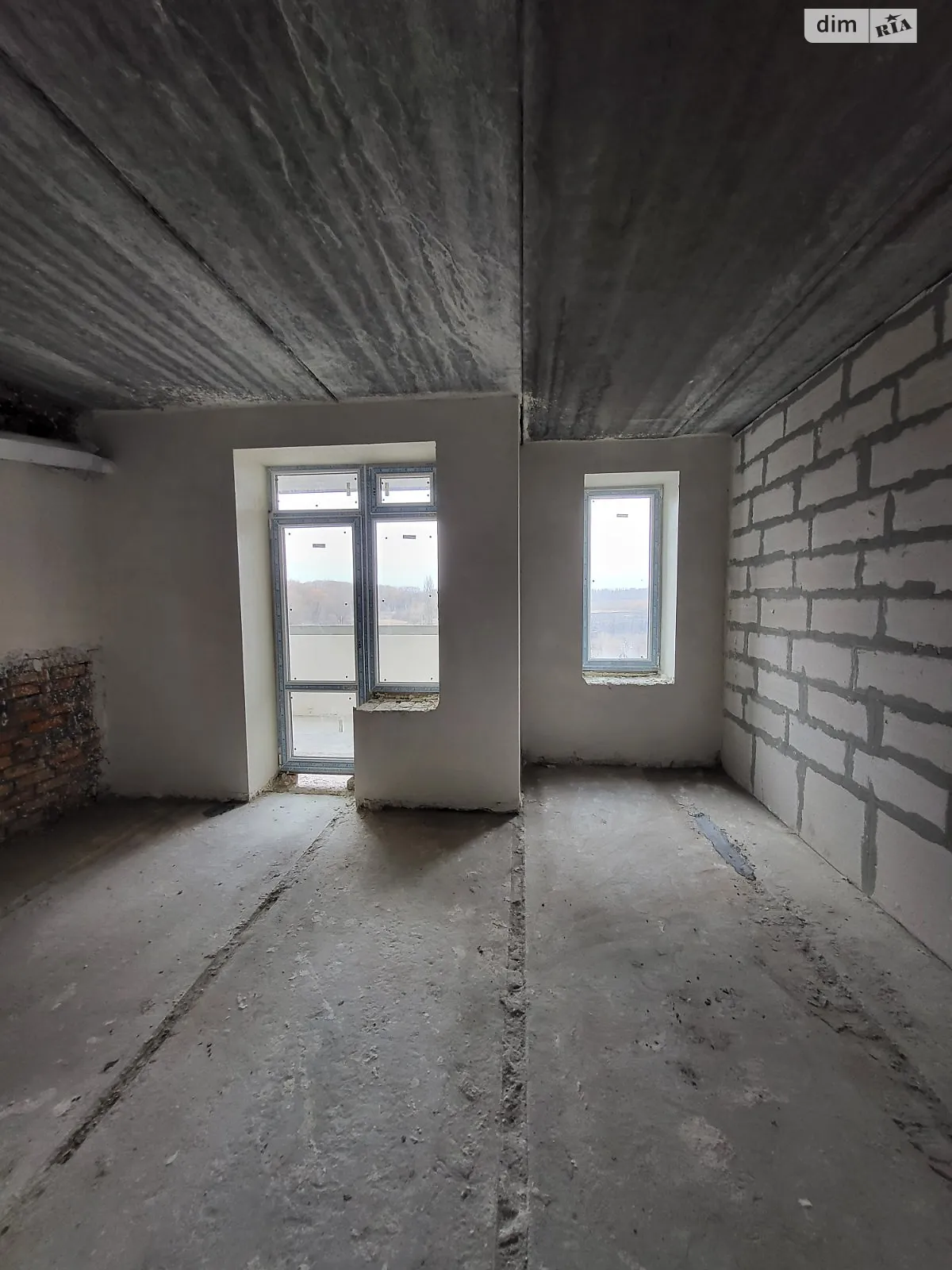 Продается 1-комнатная квартира 42 кв. м в Хмельницком, ул. Нижняя Береговая - фото 1