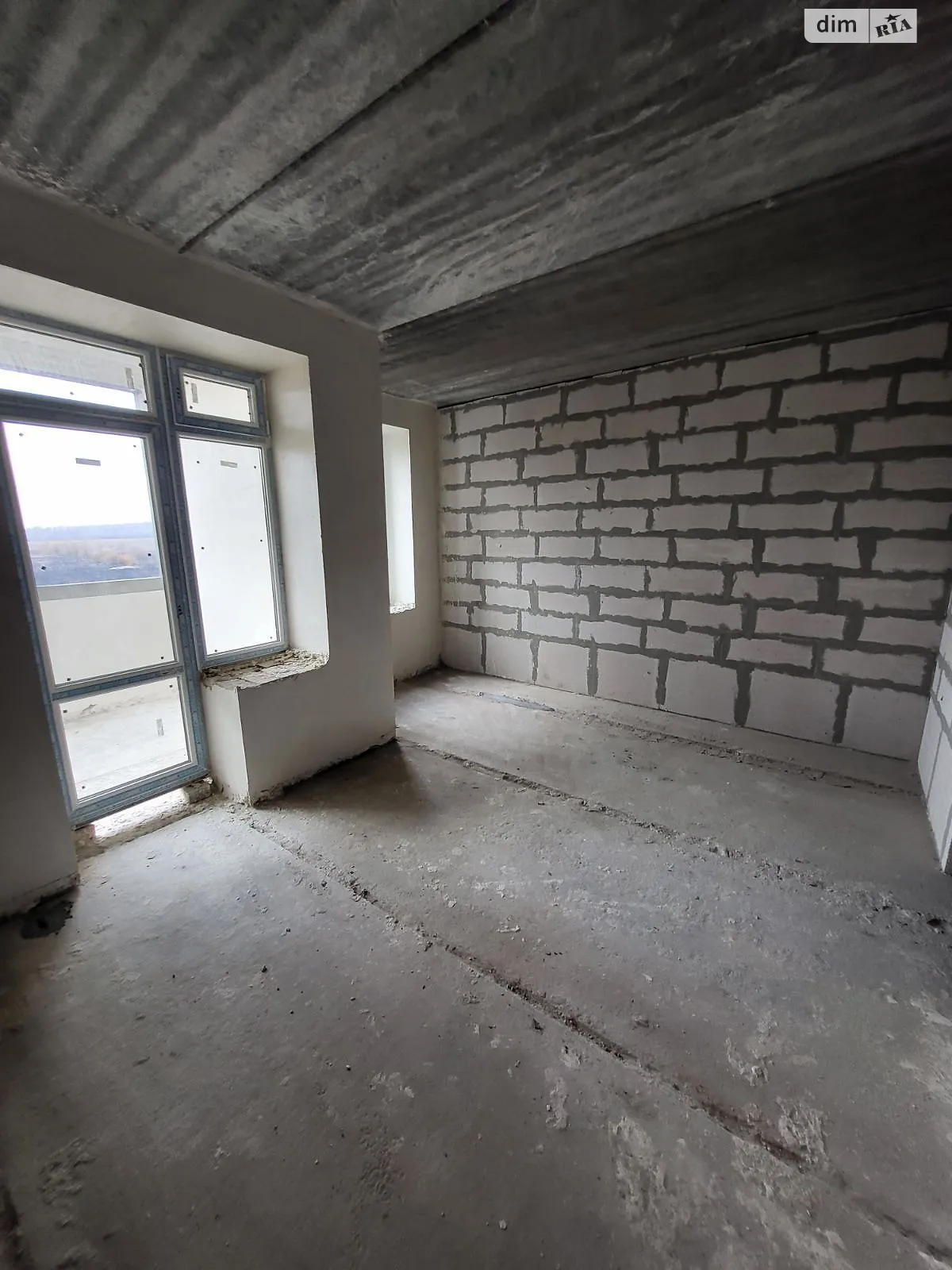 Продается 1-комнатная квартира 42 кв. м в Хмельницком, ул. Нижняя Береговая, 1Б корпус 2 - фото 1