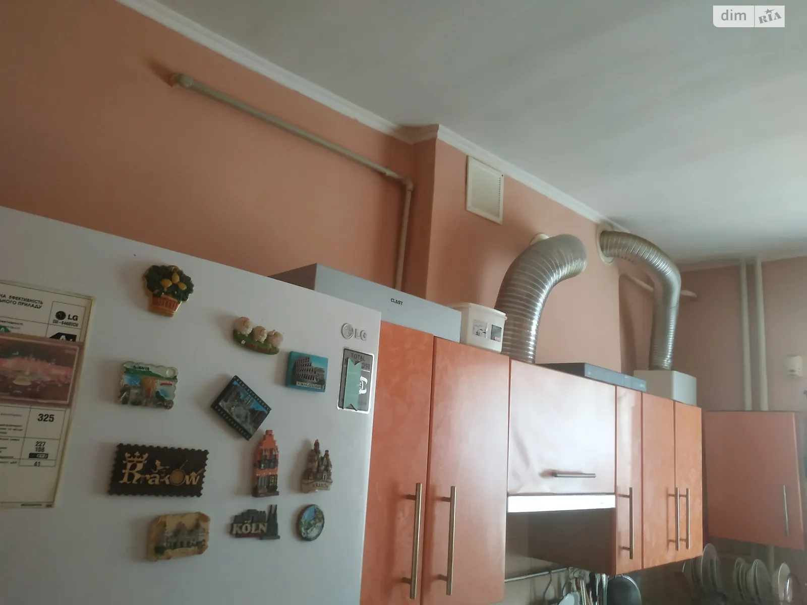 Здається в оренду кімната 180 кв. м у Тернополі, цена: 3500 грн - фото 1