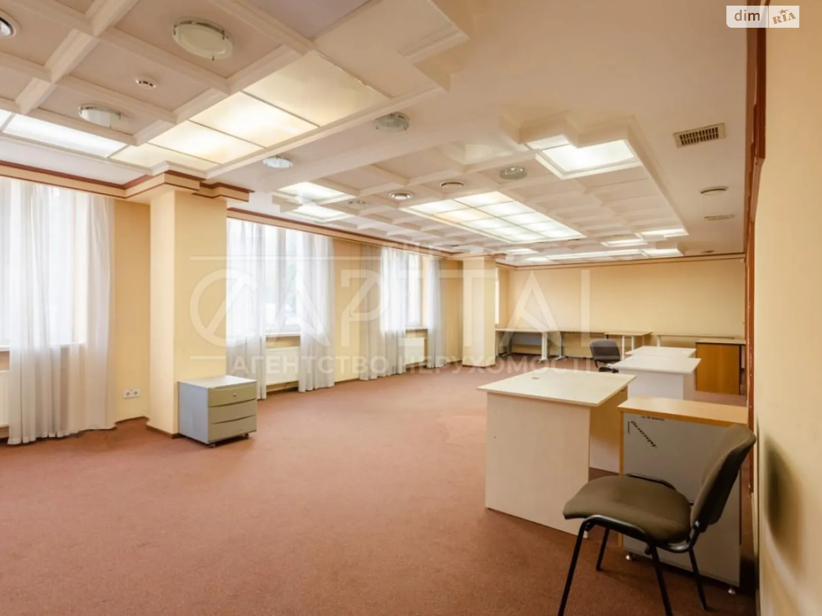 Здається в оренду офіс 103 кв. м в бізнес-центрі, цена: 880 $ - фото 1