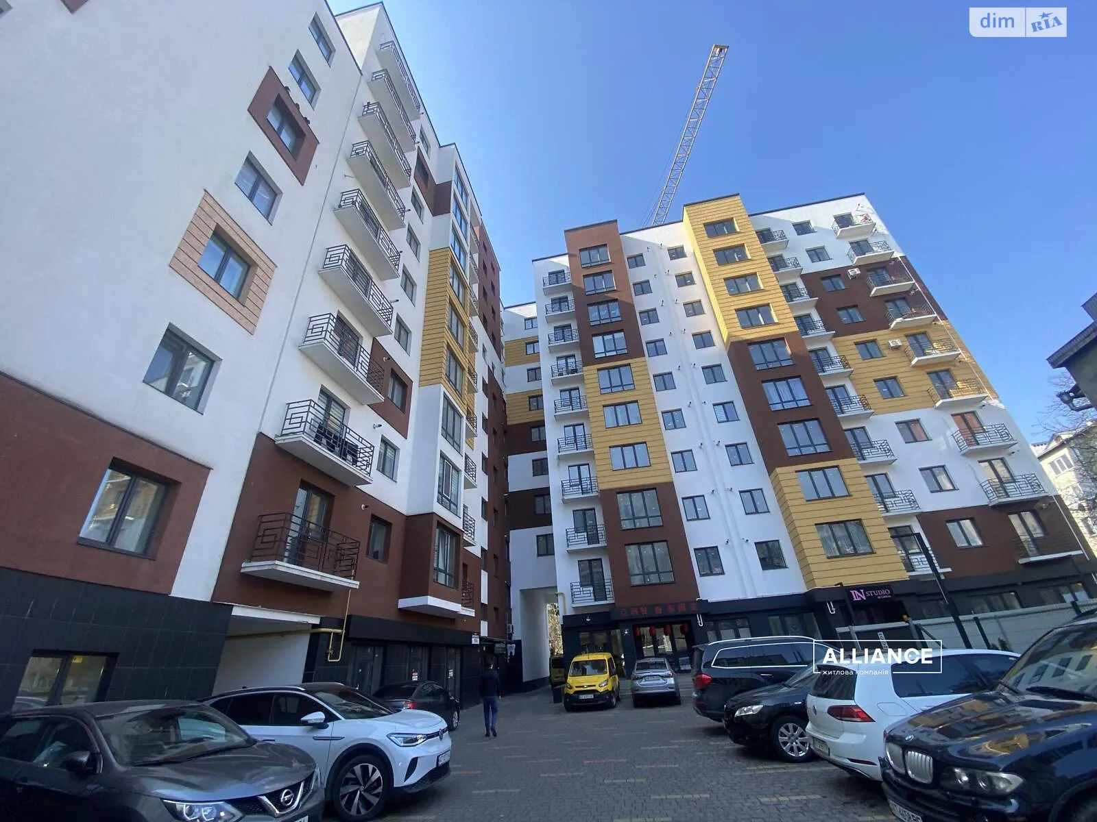 Продается 1-комнатная квартира 47.5 кв. м в Ивано-Франковске, ул. Независимости, 115А - фото 1