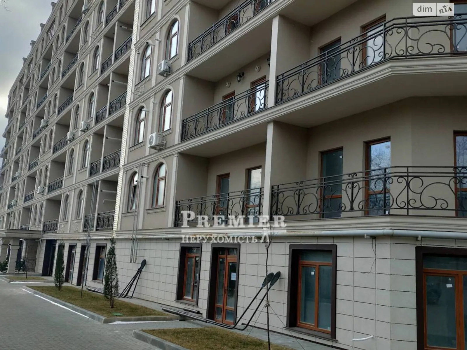 Продається 2-кімнатна квартира 65 кв. м у Одесі, вул. Дача Ковалевського - фото 1