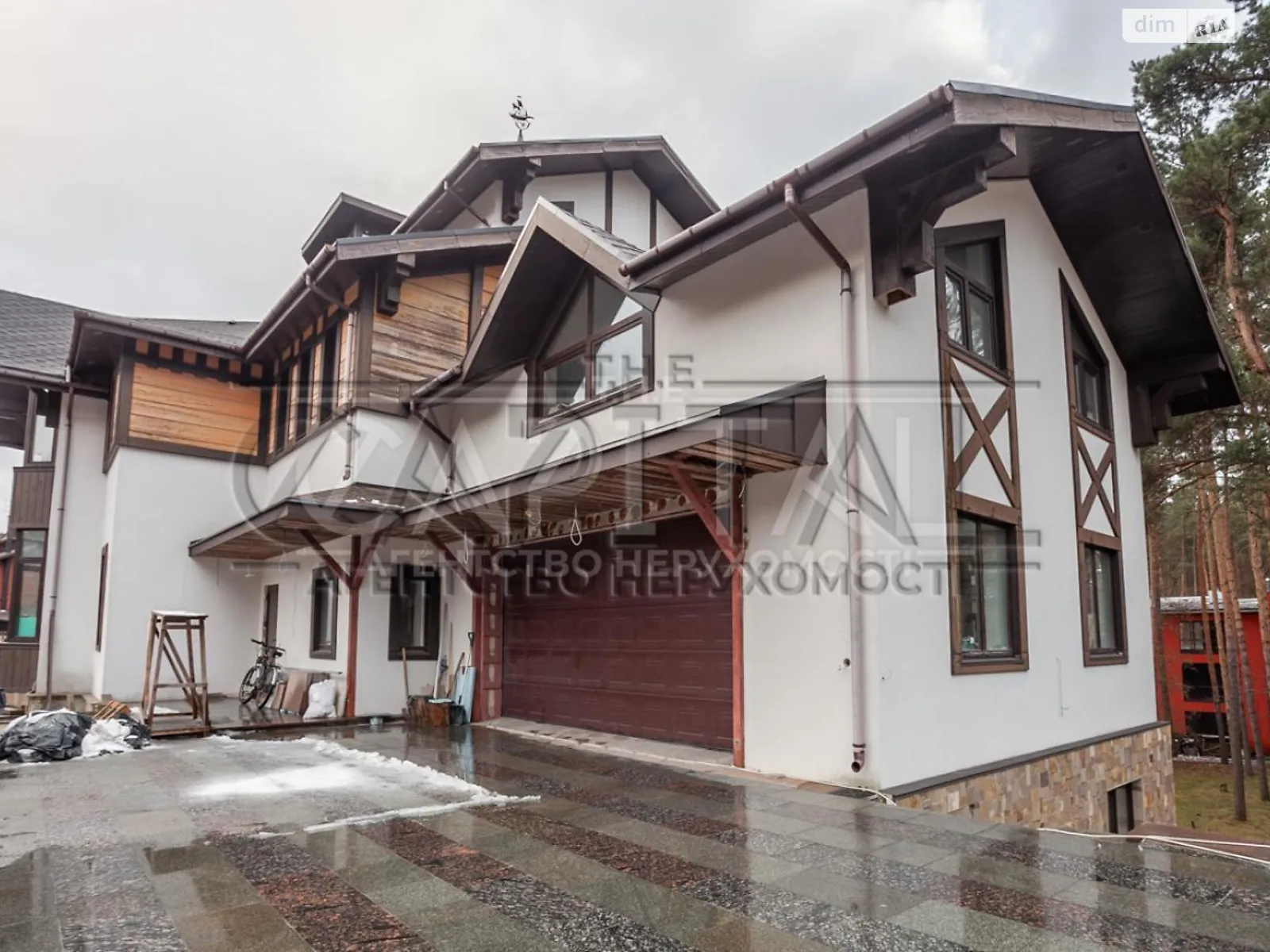Продается дом на 3 этажа 1200 кв. м с баней/сауной, цена: 3500000 $ - фото 1