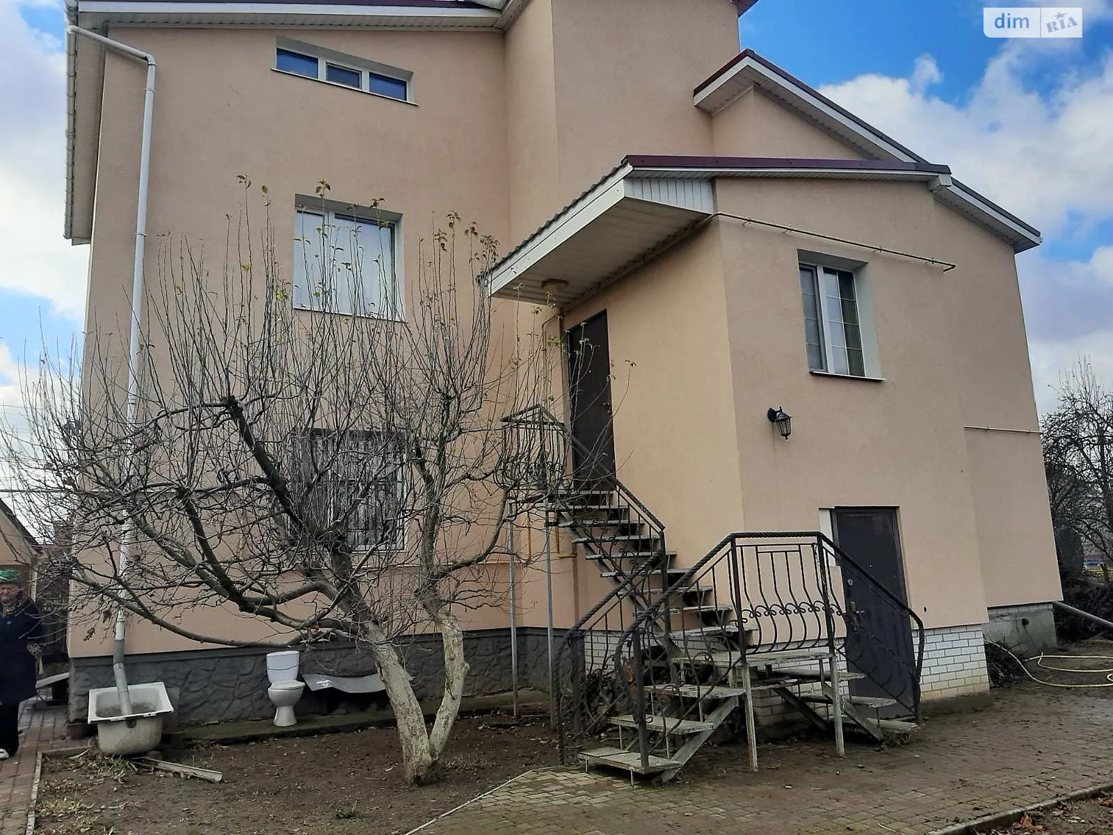 Сдается в оренду частина будинку 100 кв. м з балконом, цена: 20000 грн - фото 1