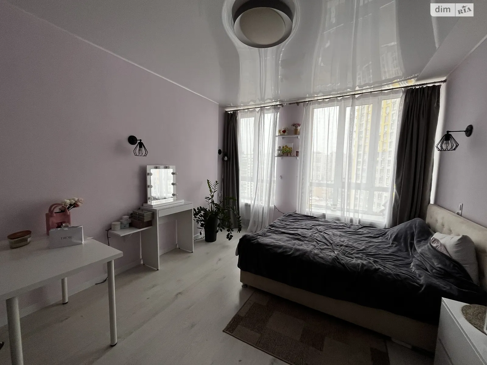 Продается 1-комнатная квартира 32 кв. м в Киеве, ул. Каховская, 62А - фото 1