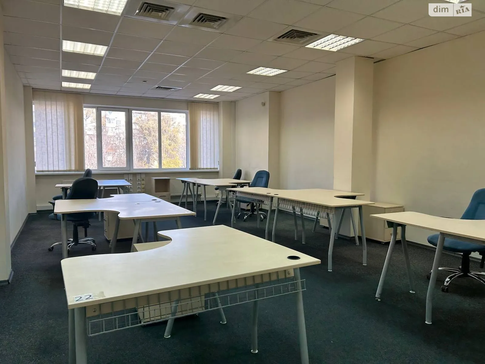 Здається в оренду офіс 324 кв. м в бізнес-центрі, цена: 3888 $ - фото 1