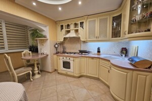 Продаж квартири, Житомир, р‑н. Житній ринок, Київська вулиця