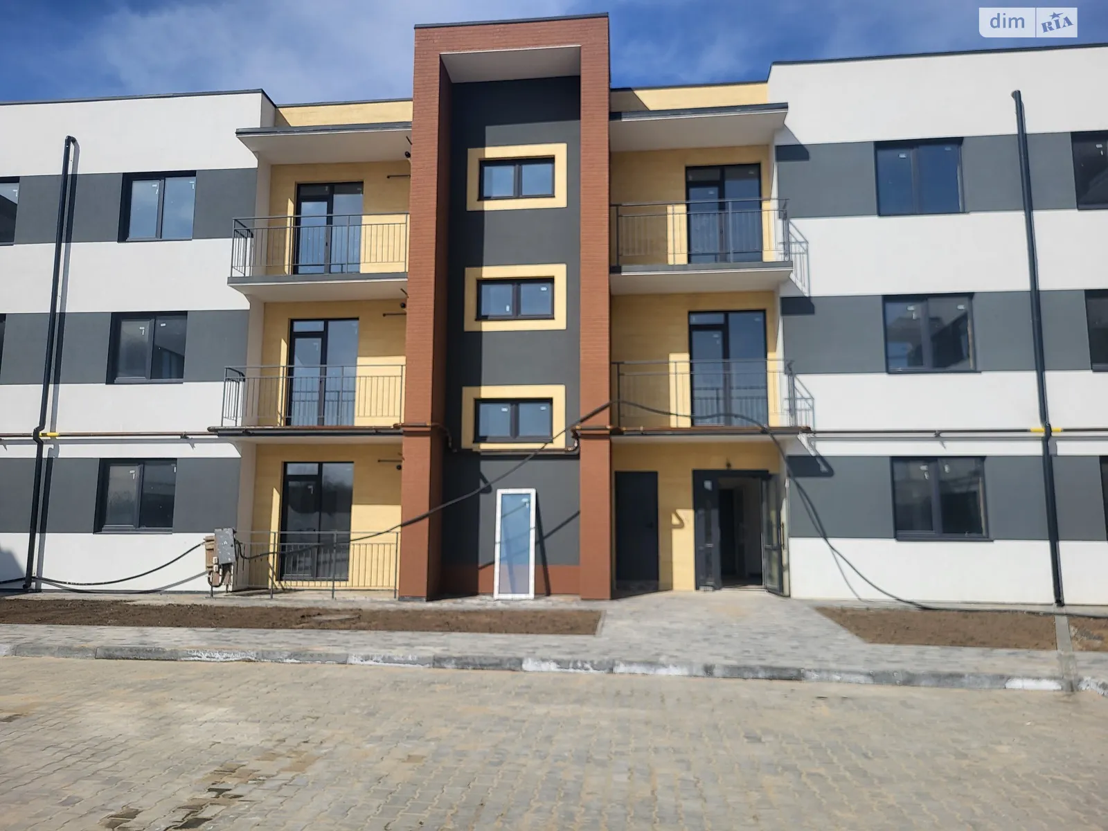 Продается 1-комнатная квартира 46 кв. м в Виннице, ул. Леонида Каденюка(Комарова) - фото 1