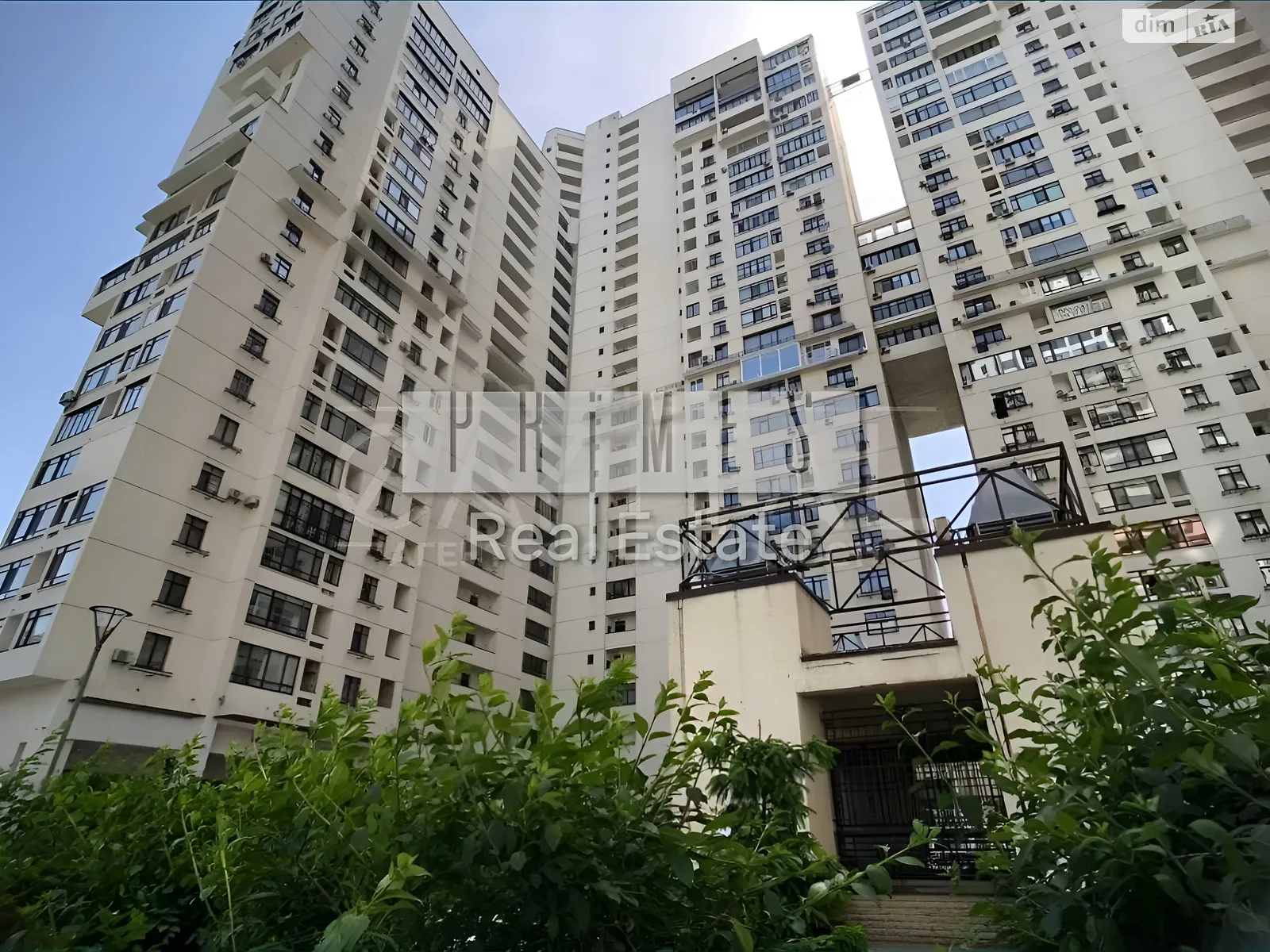 Продается 2-комнатная квартира 92 кв. м в Киеве, ул. Коновальца Евгения, 44А - фото 1